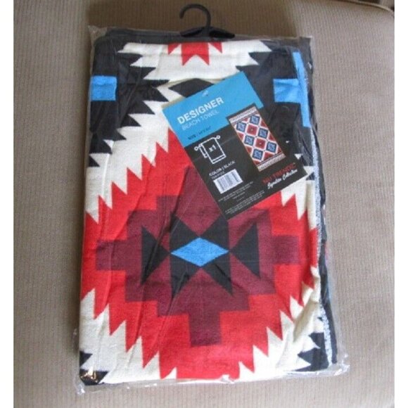 New Red Black Oversized Southwest Bath Beach Pool Gift Towel Diamonds Aztec NIP - Picture 2 of 2